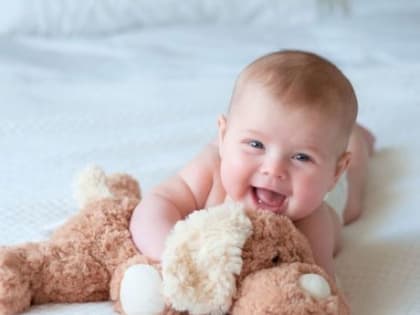 Алиса и Александр – самые популярные имена детей в июле