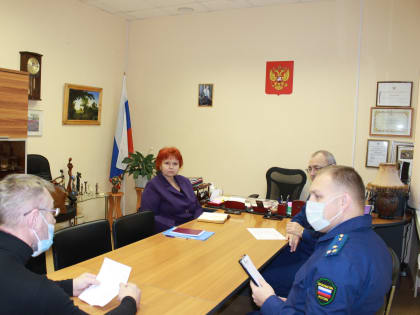 Уполномоченный по правам человека в Архангельской области и первый заместитель прокурора Архангельской области совместно провели личный прием граждан
