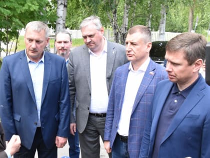 Строительство важных социальных объектов Северодвинска на контроле у губернатора и депутатов