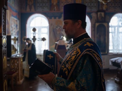 Митрополит Корнилий 24 февраля совершил всенощное бдение в Архангельске