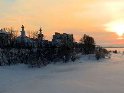 В Архангельской области открылась первая ледовая переправа через Северную Двину