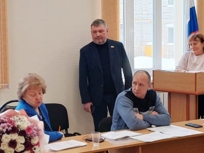 Депутаты Архангельского областного Собрания отчитались перед депутатами Ленского района