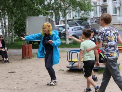 Волонтёрский проект для детей и взрослых: играют все!