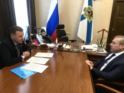 Виктор Новожилов провел ряд совещаний в Архангельской области