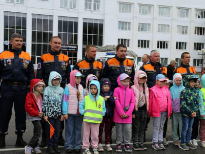 Благодарим вас, спасатели!