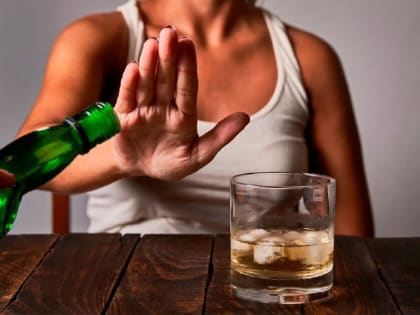 Пить стали меньше