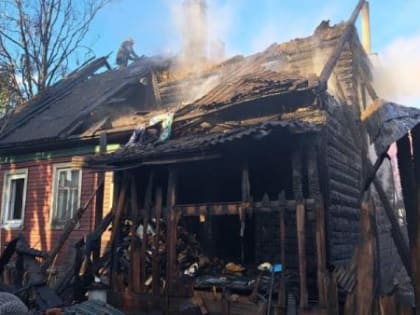 Следователи заинтересовались смертью архангелогородца при пожаре в частном доме