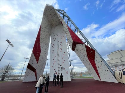 В Северодвинске открылись первенство и чемпионат Архангельской области по скалолазанию