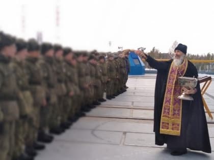 В Мирном коллективно помолились перед пуском ракеты