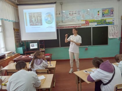 5 июня в детском оздоровительном лагере с дневным пребыванием Сурской средней школы «Ура, каникулы!» прошёл День экологии