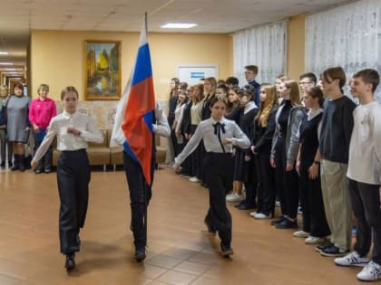 Дмитрий Морев провел открытый урок «Разговоры о важном»