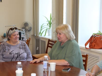 В Пинежский район с рабочим визитом приехала депутат Государственной Думы РФ Елена Вторыгина.