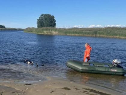 На Ягорке северодвинские спасатели выловили труп неопознанного мужчины