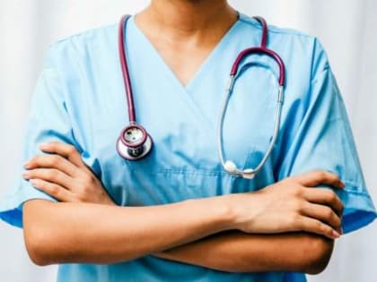 Президент РФ предложил снизить административную нагрузку на врачей