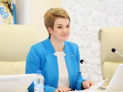Екатерина Прокопьева подвела итоги работы областного собрания в первом полугодии 2022 года