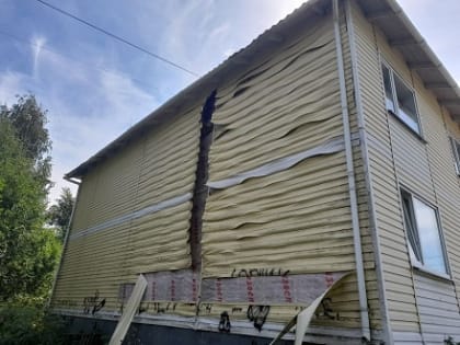 Вечером в Котласе загорелся жилой дом на Володарского