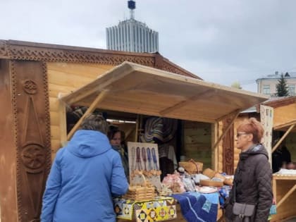 «Мастеровой дворик» и «Пряничная аллея» открылись в центре Архангельска