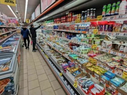 В России за неделю подорожали черный чай, куриные яйца и спички