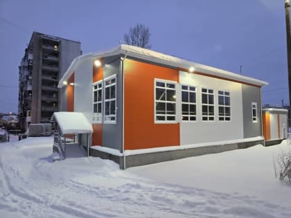 В школе № 10 готовятся к занятиям в новом спортивном зале