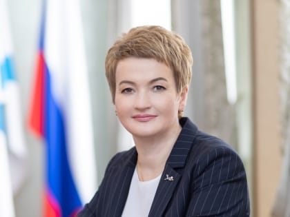 Екатерина Прокопьева поздравила северян с Днем народного единства