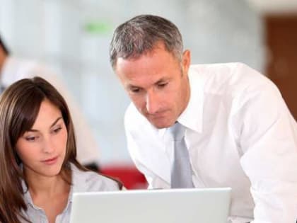 Врач, семья и похороны: стало известно, когда россияне чаще всего отпрашиваются с работы