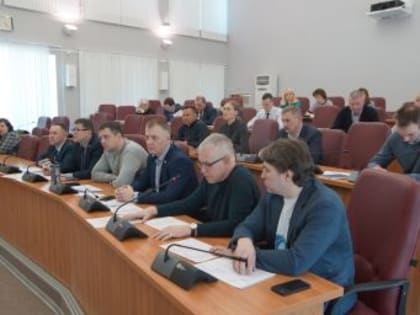 В горсовете началось рассмотрение изменений в бюджет
