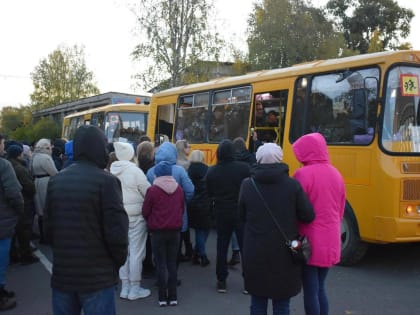 Священник благословил мобилизованных жителей Пинежского района