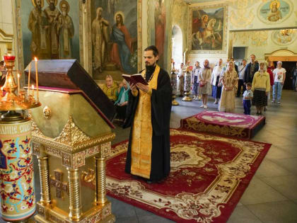 Митрополит Корнилий 2 июля совершил всенощное бдение в Архангельске