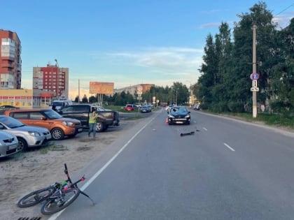 На Яграх в ДТП серьезно пострадал велосипедист
