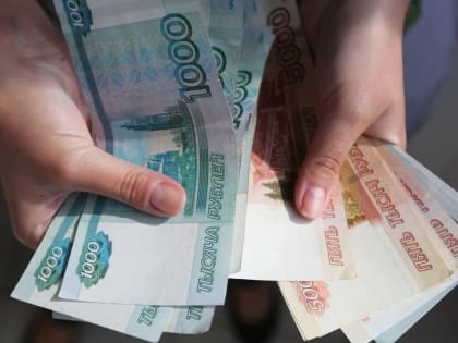 Из средств материнского капитала можно получать ежемесячное пособие