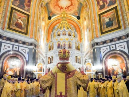 Митрополит Корнилий сослужил Святейшему Патриарху Кириллу за Литургией в Храме Христа Спасителя в Москве