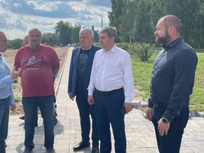 В Северном округе Архангельска благоустраивают набережную