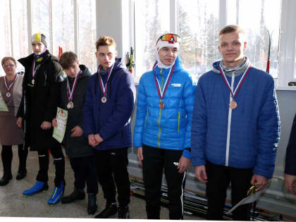 Команда МКОУ СОШ № 3 стала безоговорочным победителем городской спартакиады допризывной молодежи.