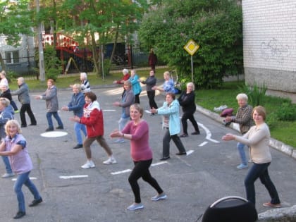 Приглашаем на оздоровительные танцы