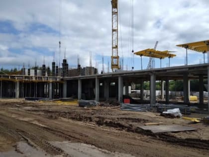 В Котласе по программе модернизации здравоохранения продолжается строительство детской поликлиники