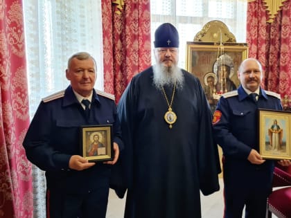 Митрополит Корнилий встретился с атаманом архангельских казаков Сергеем Савиных