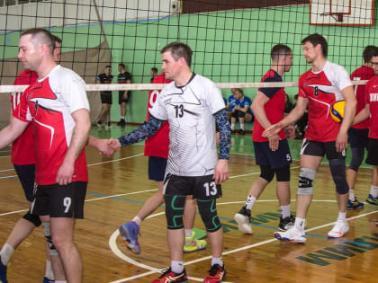 Кубок Содружества – в крепких руках волейболистов Приводино