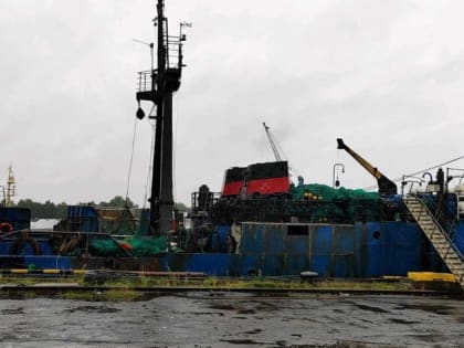 Траулер «Мурманск» доставил в Архангельск 120 тонн рыбы
