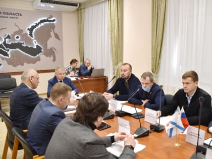 В региональном парламенте проанализировали вопросы совершенствования градостроительной деятельности