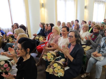 Призвание  помогать людям