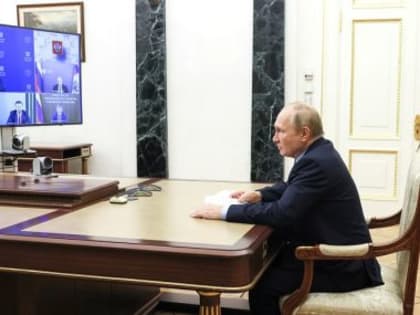 Владимир Путин поставил задачу по увеличению доходов семей с детьми