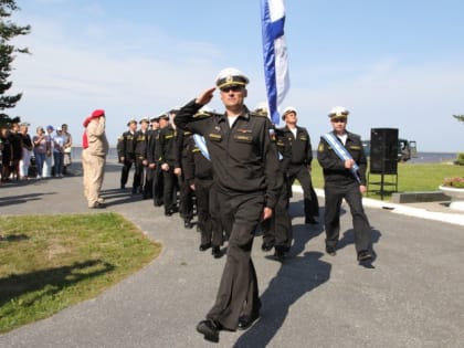 В Северодвинске почтили память моряков, погибших на АПРК «Курск»