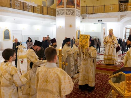 Митрополит Корнилий: Будем по примеру святых приносить Богу плоды покаяния!