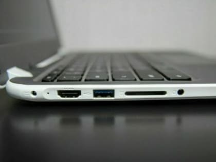 Минпросвещения определило список разрешенных в школе электронных учебников