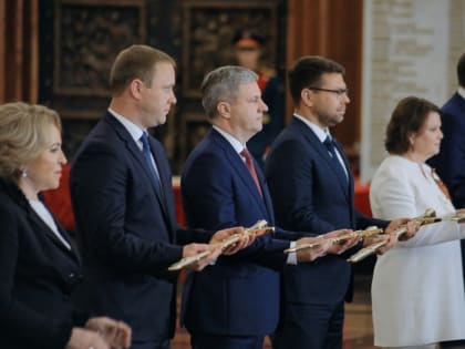 Главный город Поморья наградили "Мечом Победы"