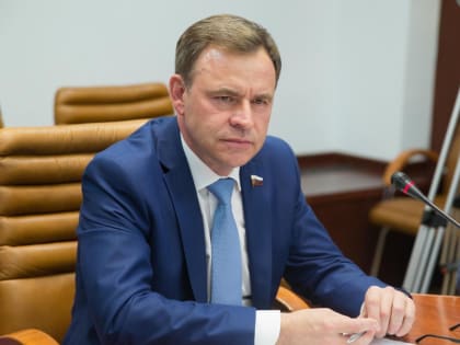 Виктор Новожилов: «Прямая линия продемонстрировала, насколько глубоко губернатор погружён в проблематику Архангельской области»