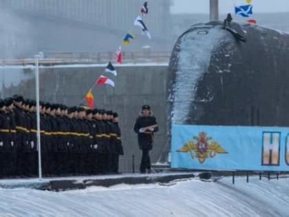 Впервые в истории России «Севмаш» передал флоту сразу две подлодки