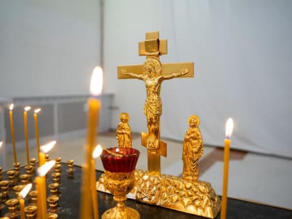 Митрополит Корнилий совершил всенощное бдение в канун праздника Торжества Православия