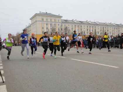 В городе корабелов прошла Первомайская эстафета