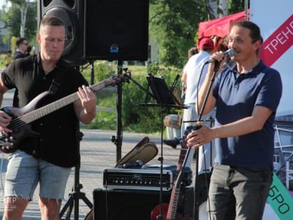 Лето в Северодвинске: спорт, музыка, игры во дворах